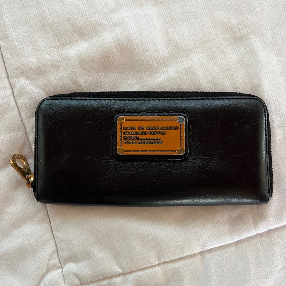 Marc Jacobs Black Leather Wallet
